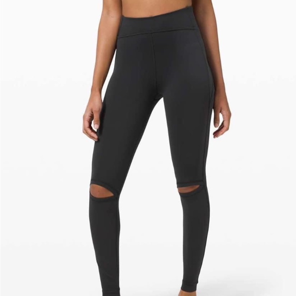 LULULEMON*rare*knee cut out leggings